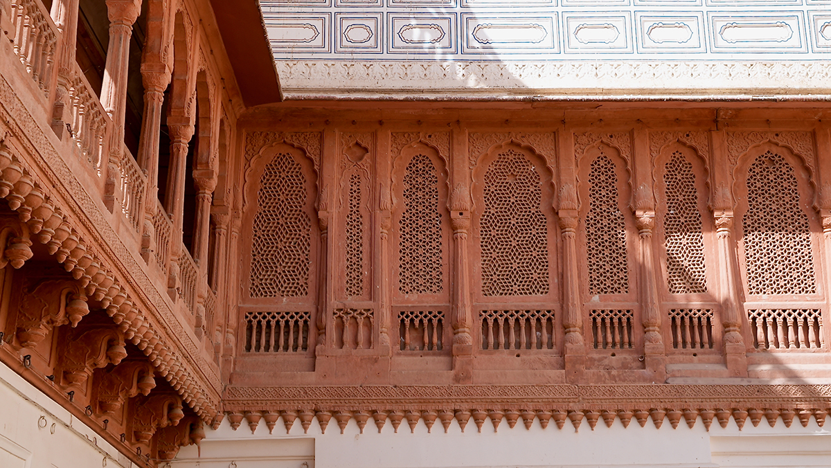 Himalayan Expeditions