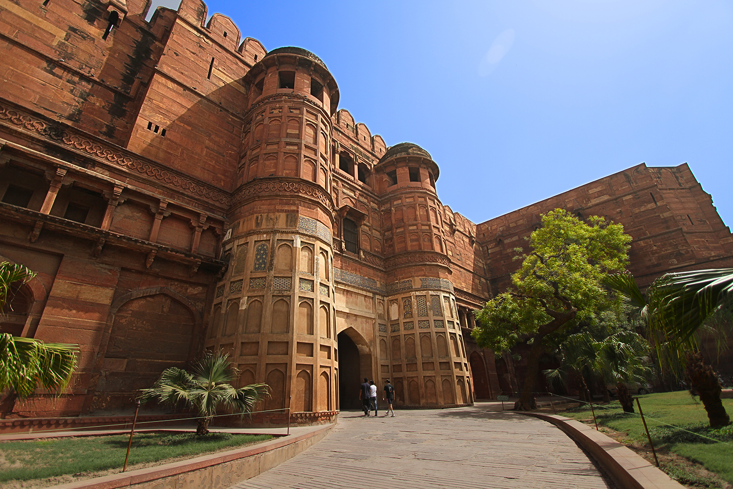 Fort Courts — Uttar Pradesh
