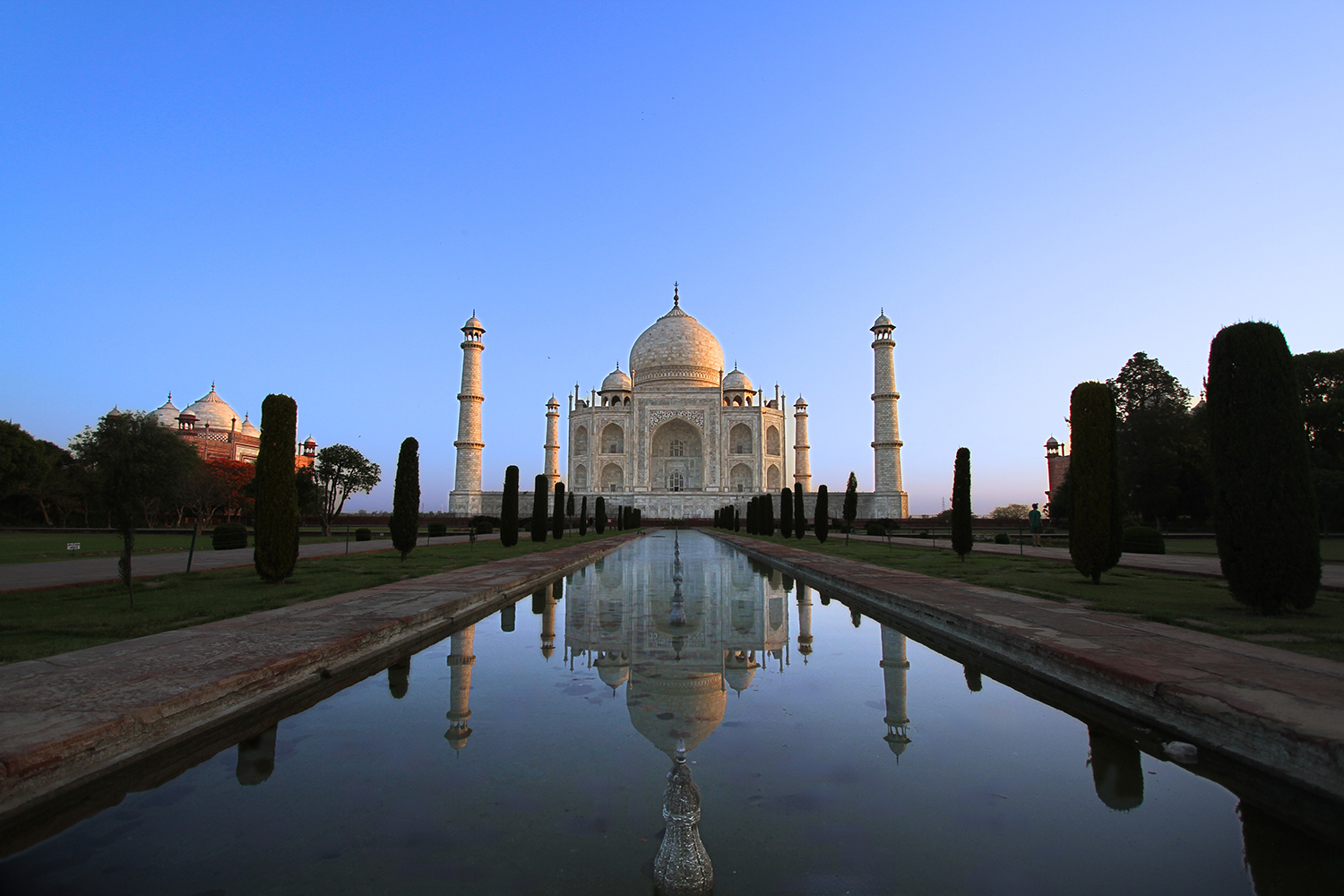 Taj in Mist — Uttar Pradesh